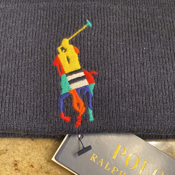 Polo Ralph Lauren Beanie - Large multicolored Horse - NWT - Picture 2 of 6